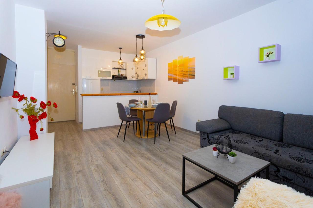 מאקרסקה Apartman Angie מראה חיצוני תמונה